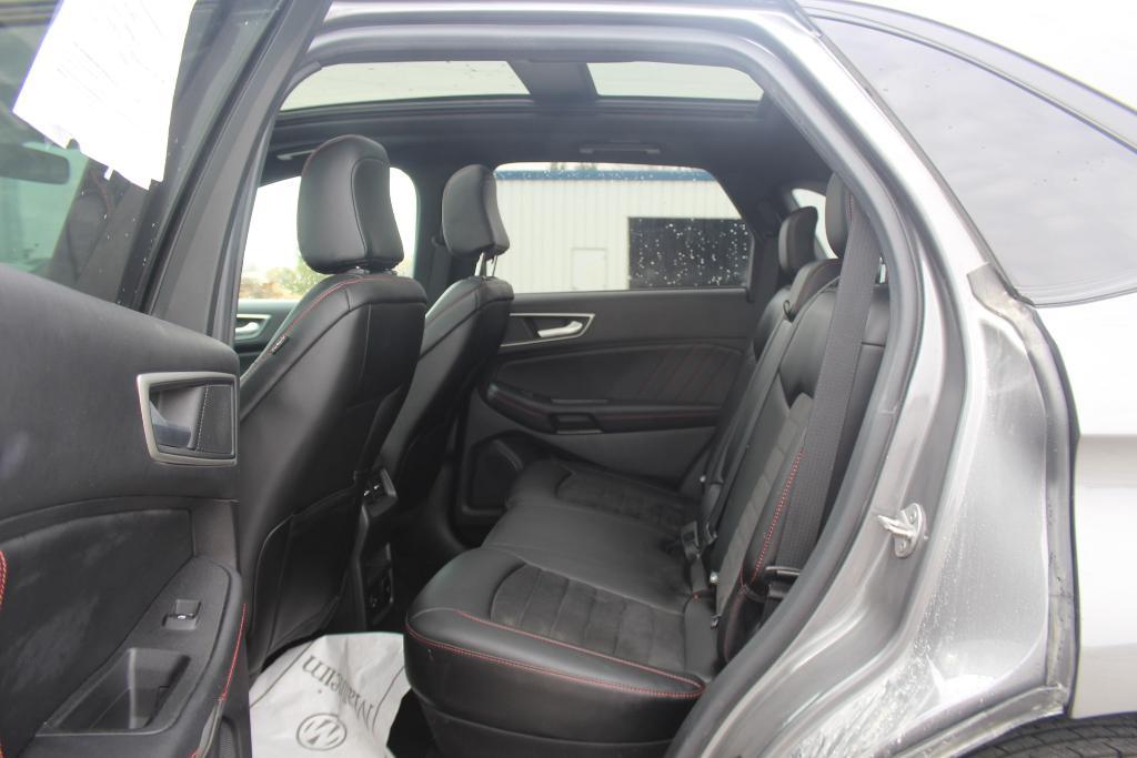 used 2021 Ford Edge car, priced at $25,995