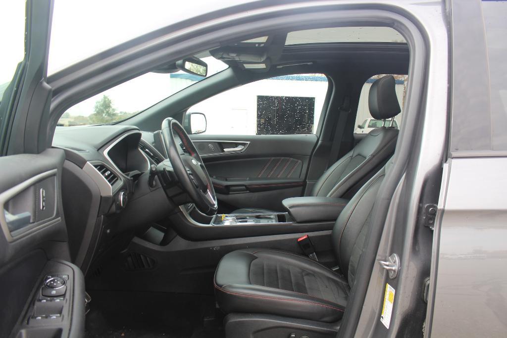 used 2021 Ford Edge car, priced at $25,995