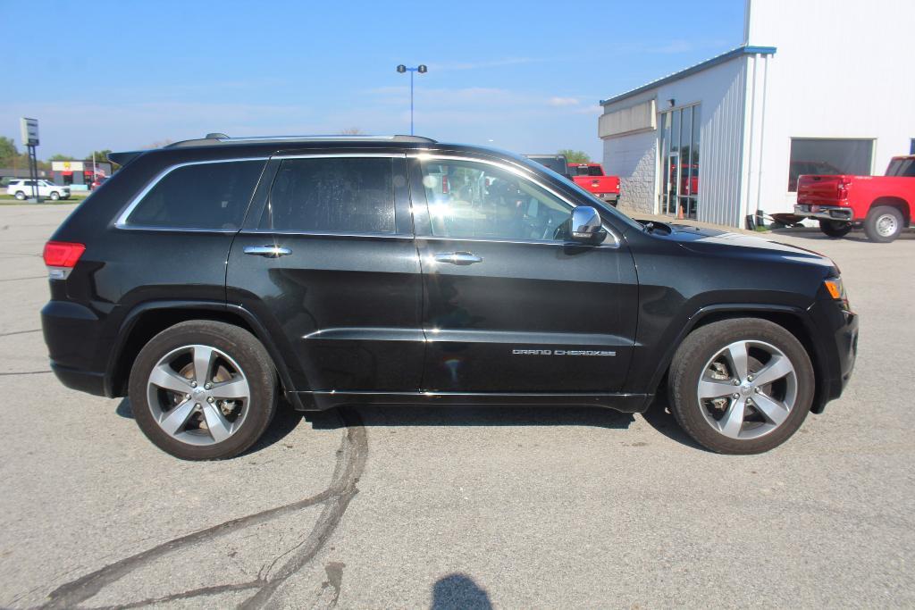 used 2015 Jeep Grand Cherokee car, priced at $13,995