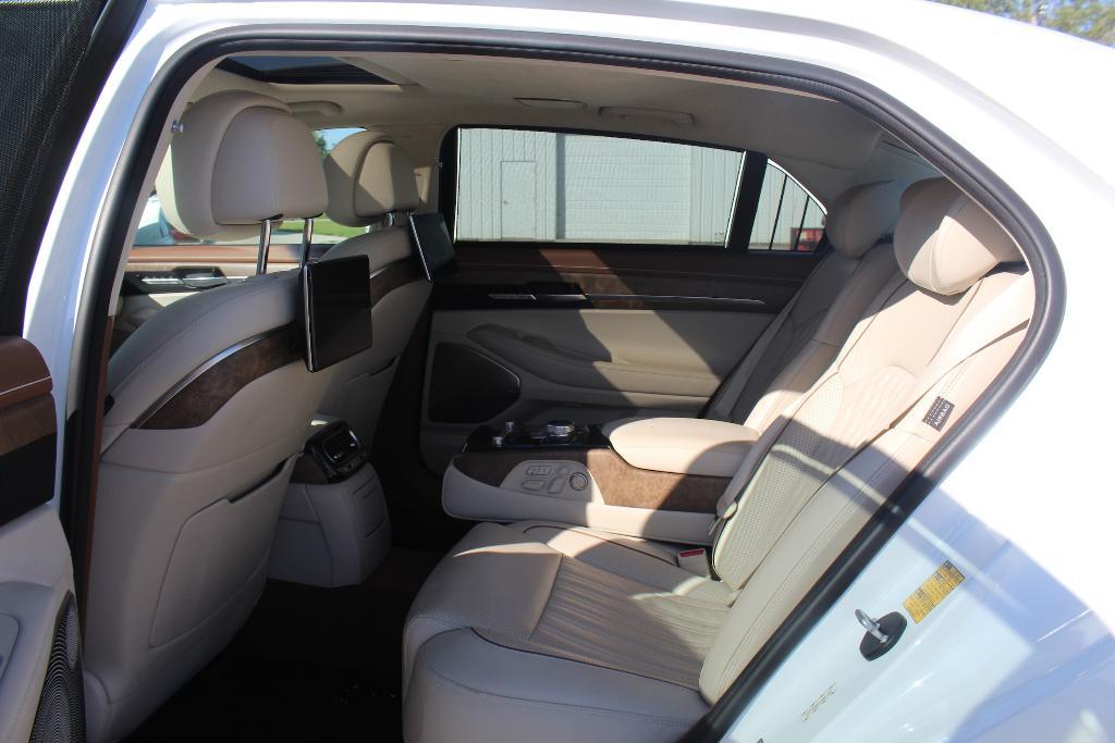used 2020 Genesis G90 car, priced at $29,990