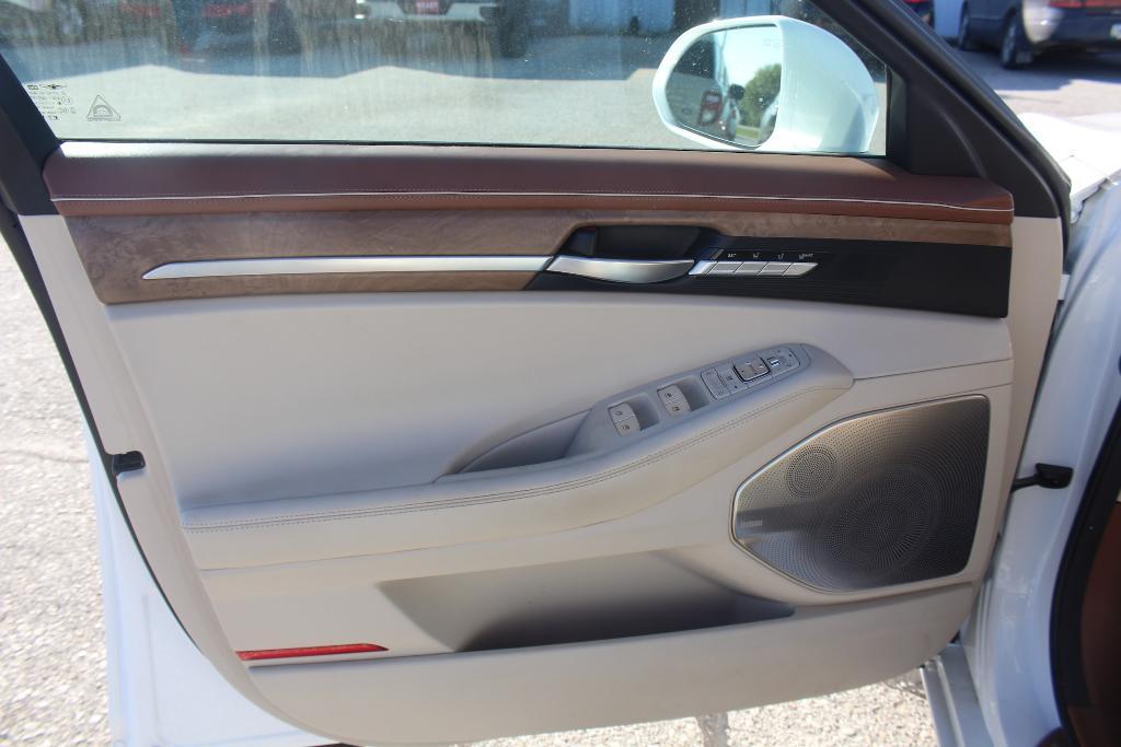 used 2020 Genesis G90 car, priced at $29,990