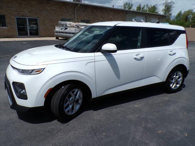 used 2020 Kia Soul car, priced at $17,680