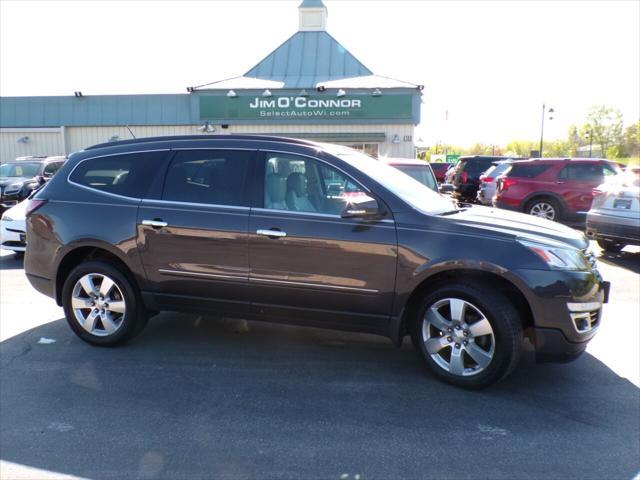 used 2014 Chevrolet Traverse car, priced at $13,850