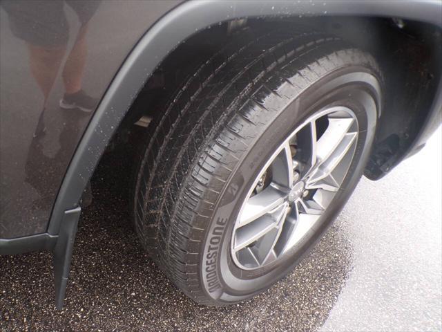 used 2018 Jeep Grand Cherokee car, priced at $18,450