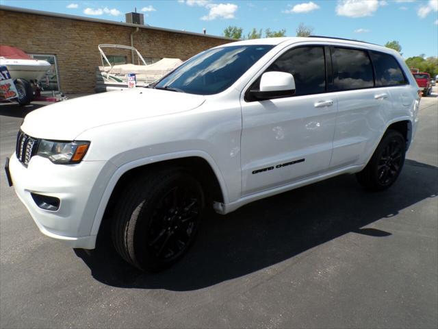 used 2017 Jeep Grand Cherokee car, priced at $18,350
