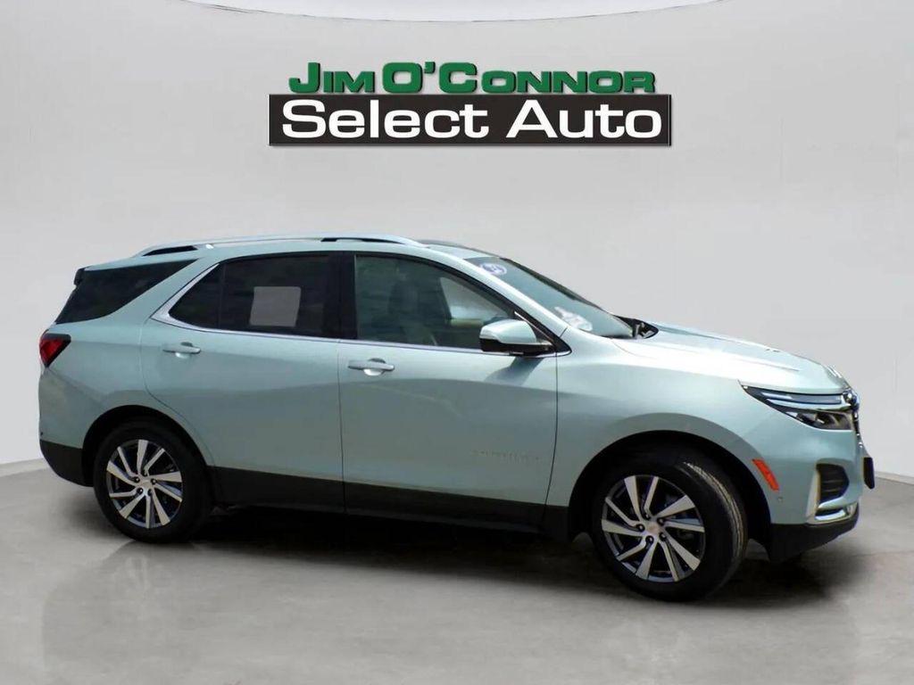 used 2022 Chevrolet Equinox car, priced at $24,380