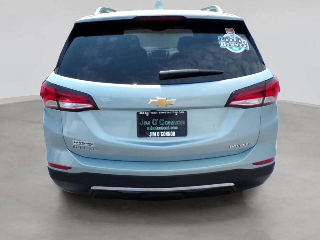 used 2022 Chevrolet Equinox car, priced at $24,380