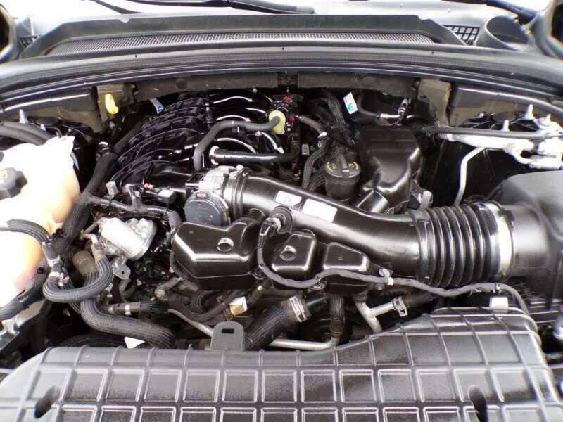 used 2022 Jeep Grand Cherokee car, priced at $27,150