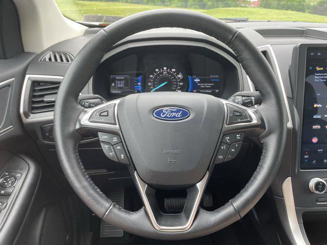 used 2024 Ford Edge car, priced at $25,500