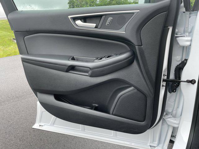 used 2024 Ford Edge car, priced at $25,500