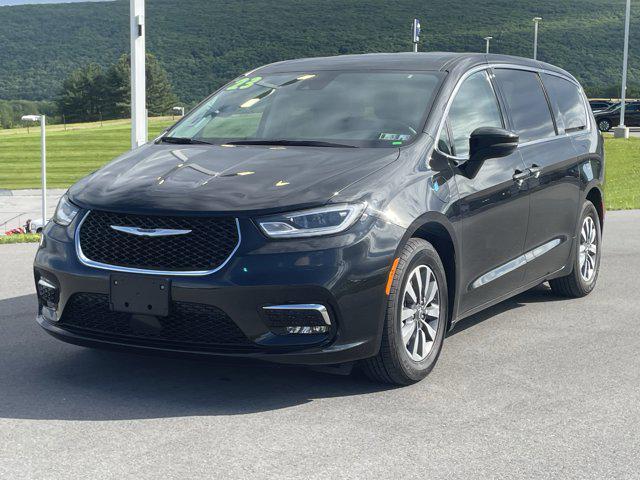 used 2023 Chrysler Pacifica Hybrid car, priced at $24,800