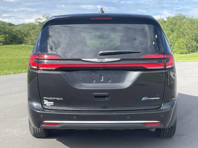 used 2023 Chrysler Pacifica Hybrid car, priced at $24,800
