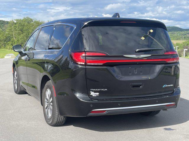 used 2023 Chrysler Pacifica Hybrid car, priced at $24,800