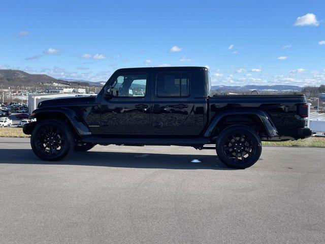 used 2023 Jeep Gladiator car, priced at $35,400