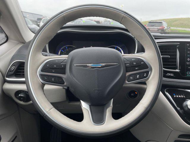 used 2020 Chrysler Pacifica Hybrid car, priced at $36,899