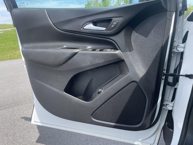 used 2022 Chevrolet Equinox car, priced at $24,000