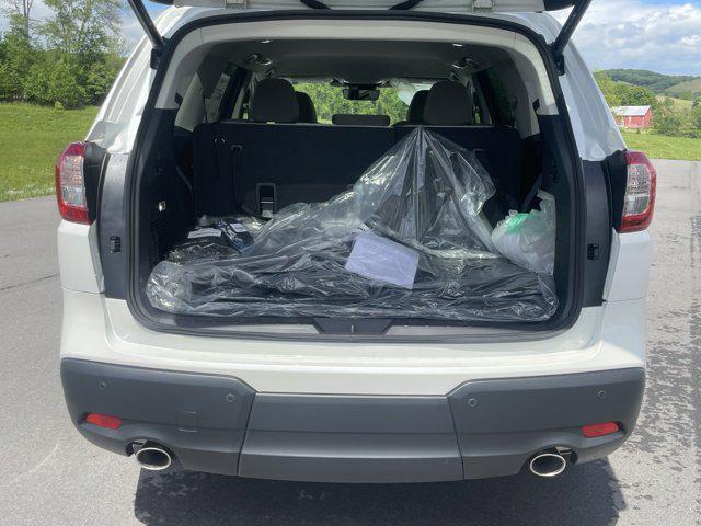 new 2025 Subaru Ascent car, priced at $38,316