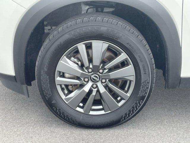 used 2024 Nissan Pathfinder car, priced at $34,000