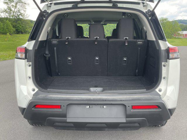 used 2024 Nissan Pathfinder car, priced at $34,000