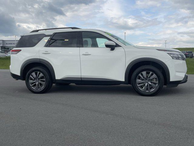 used 2024 Nissan Pathfinder car, priced at $34,000