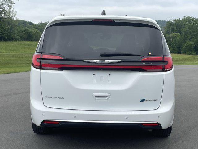 used 2023 Chrysler Pacifica Hybrid car, priced at $26,400