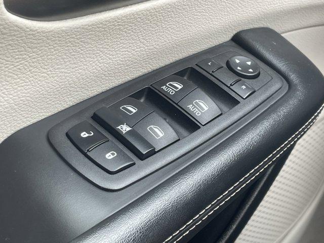 used 2023 Chrysler Pacifica Hybrid car, priced at $26,400
