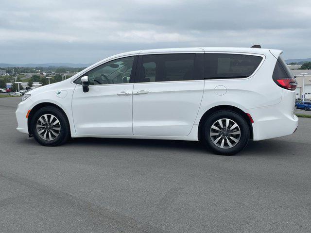 used 2023 Chrysler Pacifica Hybrid car, priced at $26,400