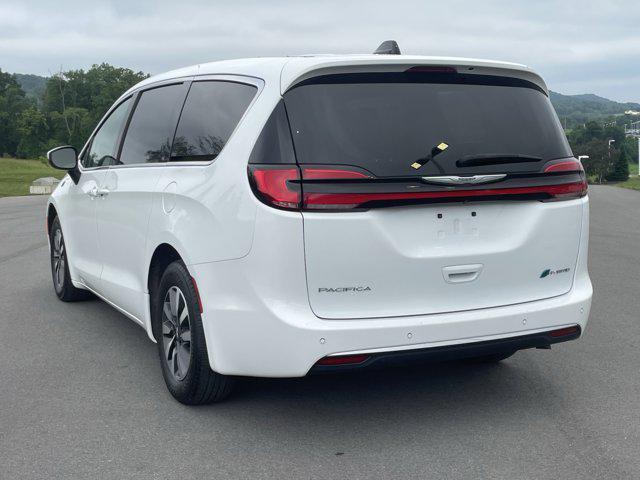 used 2023 Chrysler Pacifica Hybrid car, priced at $26,400