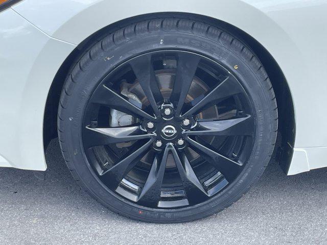 used 2023 Nissan Maxima car, priced at $28,400