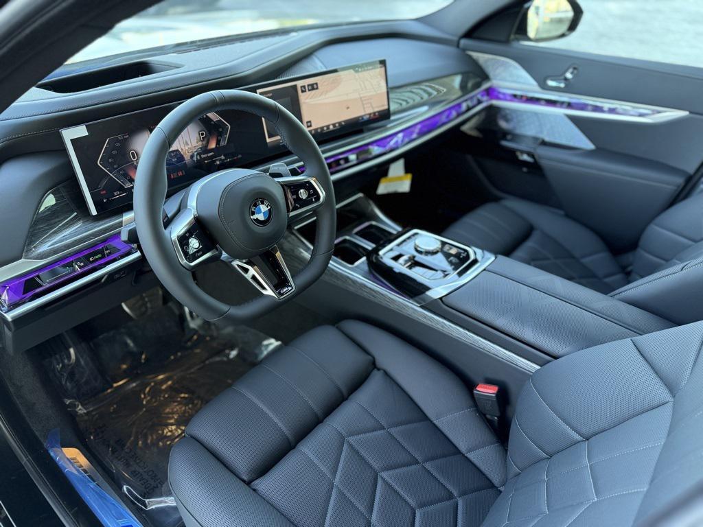 new 2025 BMW 760 car, priced at $135,145