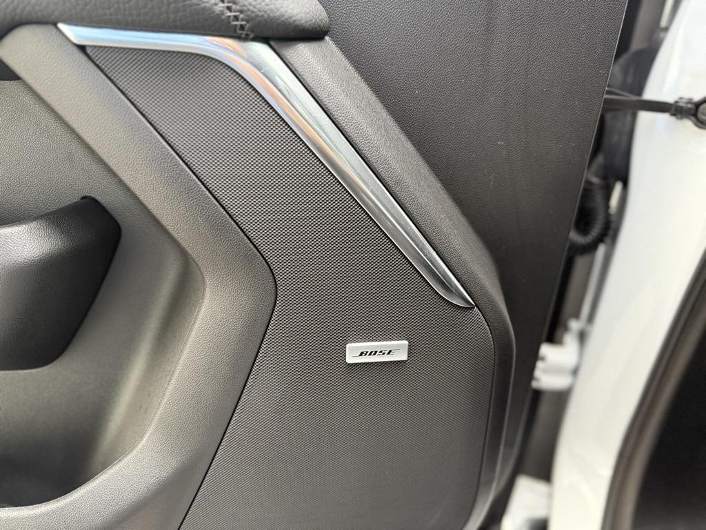 used 2025 GMC Yukon car, priced at $76,990