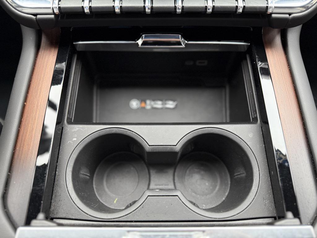 used 2025 GMC Yukon car, priced at $76,990