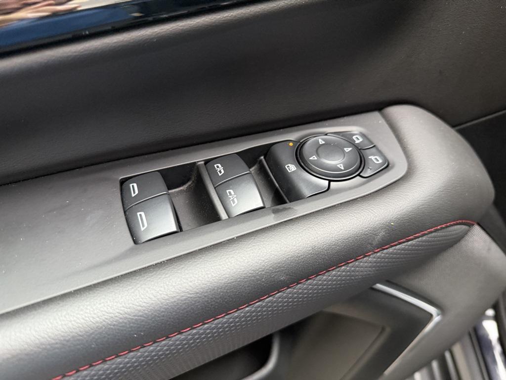 used 2025 Chevrolet Suburban car, priced at $69,990