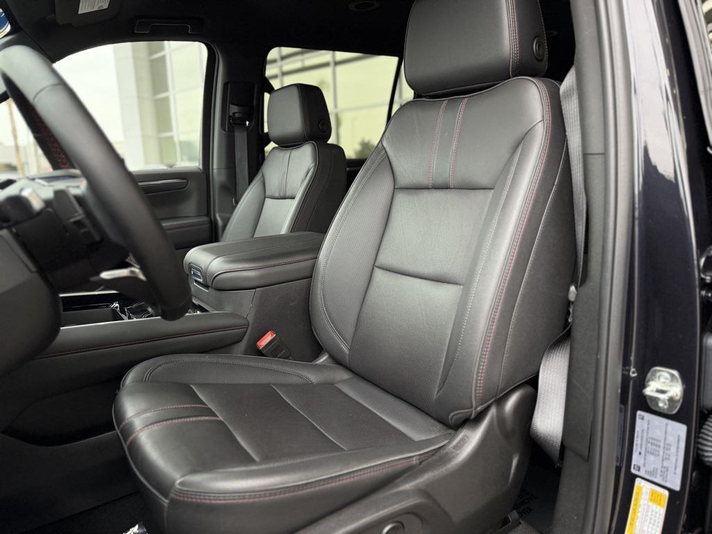 used 2025 Chevrolet Suburban car, priced at $69,990