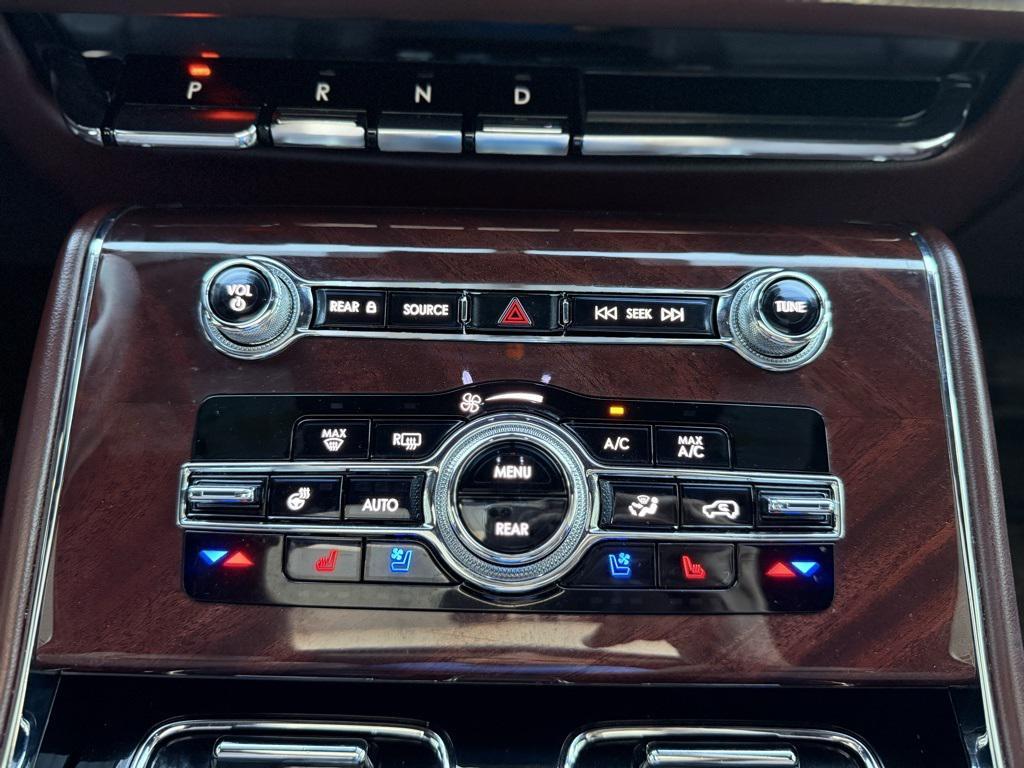 used 2023 Lincoln Aviator car, priced at $62,990