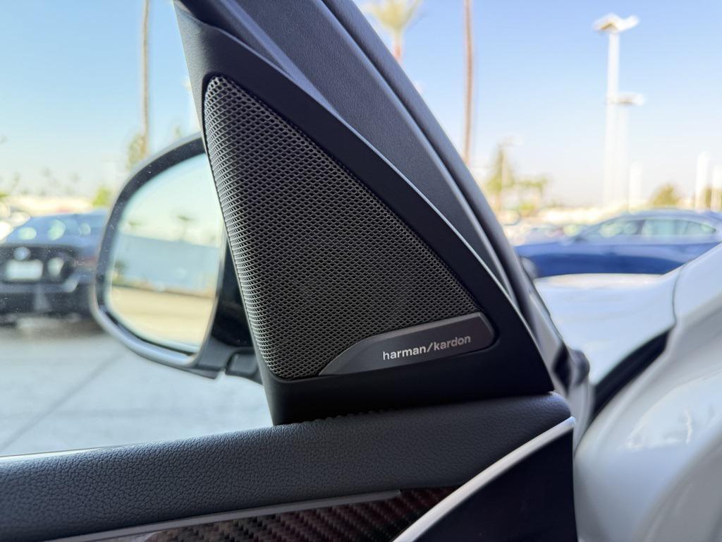 new 2025 BMW X4 M car, priced at $91,565