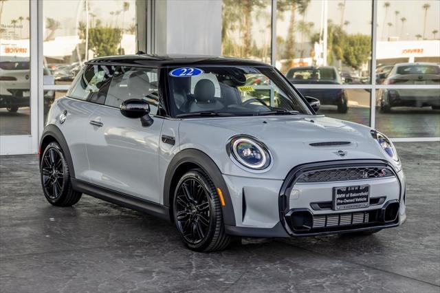 used 2022 MINI Hardtop car, priced at $26,990