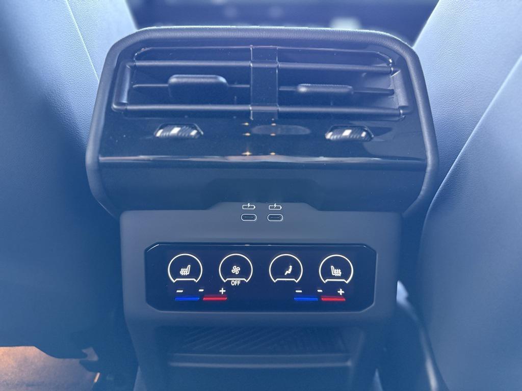 new 2026 BMW M5 car, priced at $126,750