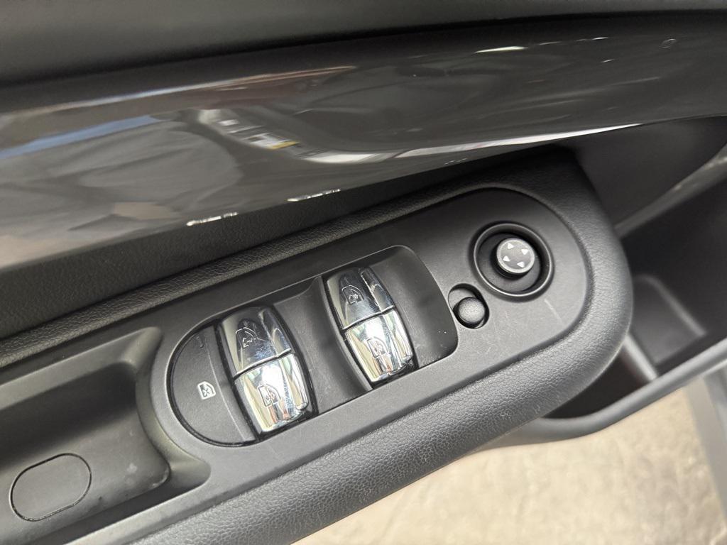 used 2020 MINI Clubman car, priced at $20,990