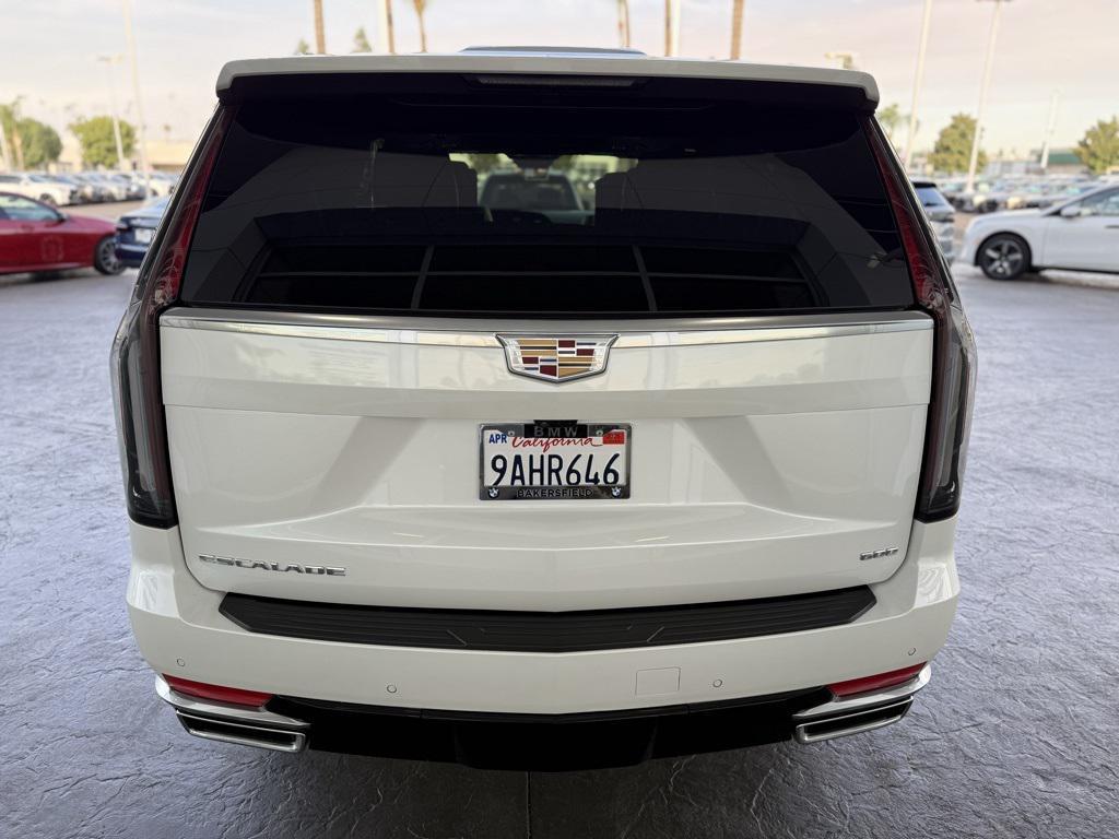 used 2022 Cadillac Escalade ESV car, priced at $89,990