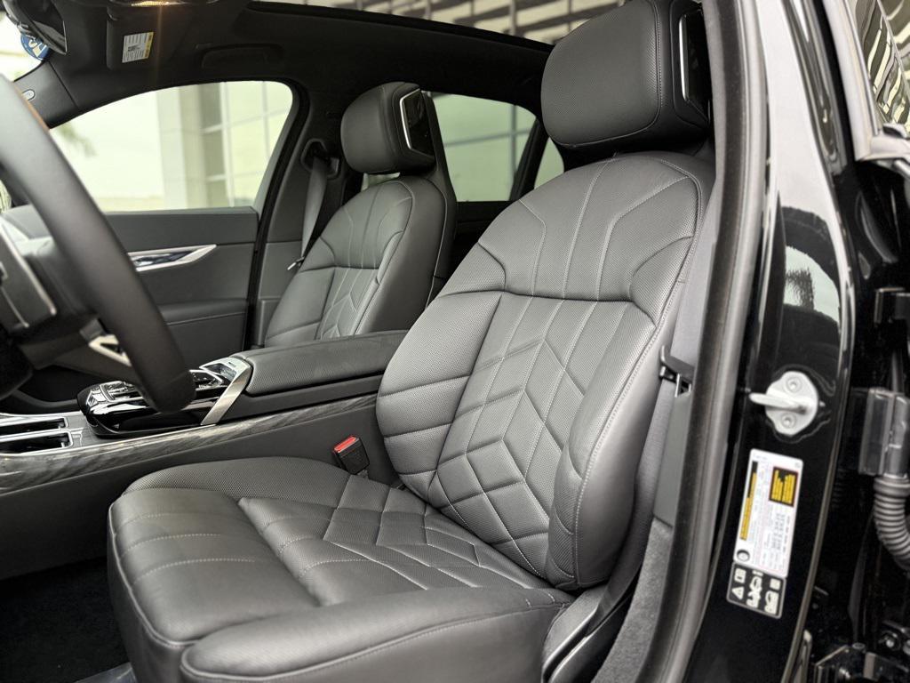 used 2025 BMW 760 car, priced at $119,990