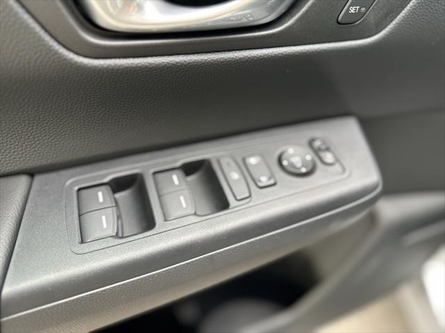 used 2025 Honda CR-V Hybrid car, priced at $39,190
