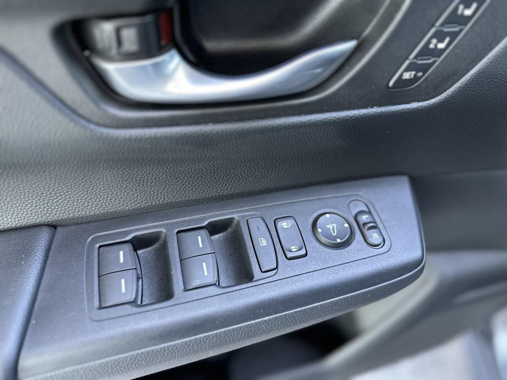 used 2024 Honda CR-V Hybrid car, priced at $34,990