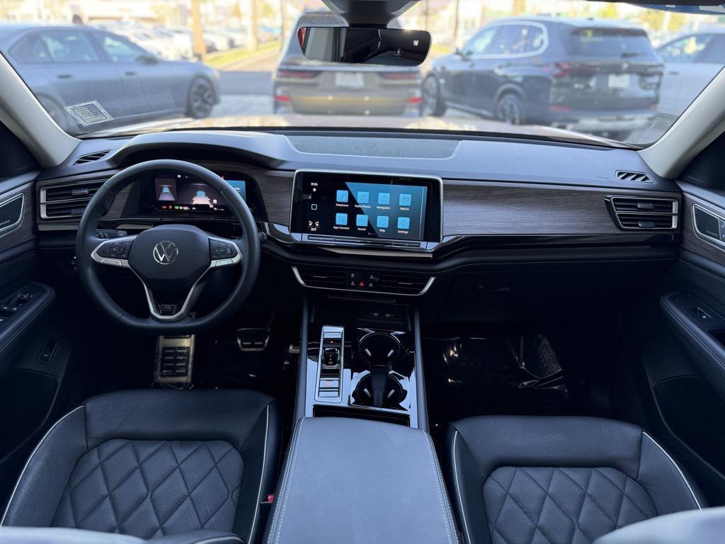 used 2024 Volkswagen Atlas car, priced at $40,990