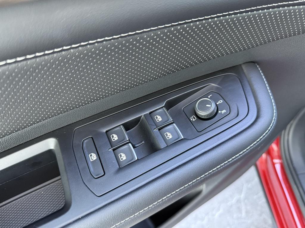 used 2024 Volkswagen Atlas car, priced at $40,990