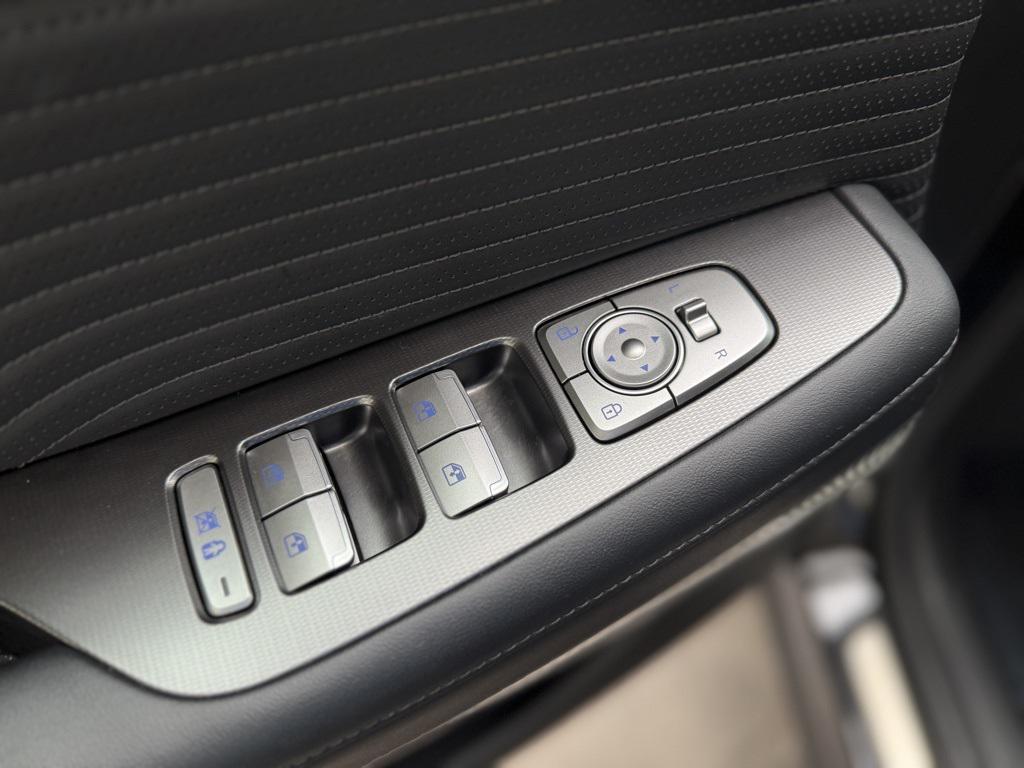 used 2024 Hyundai Palisade car, priced at $42,990