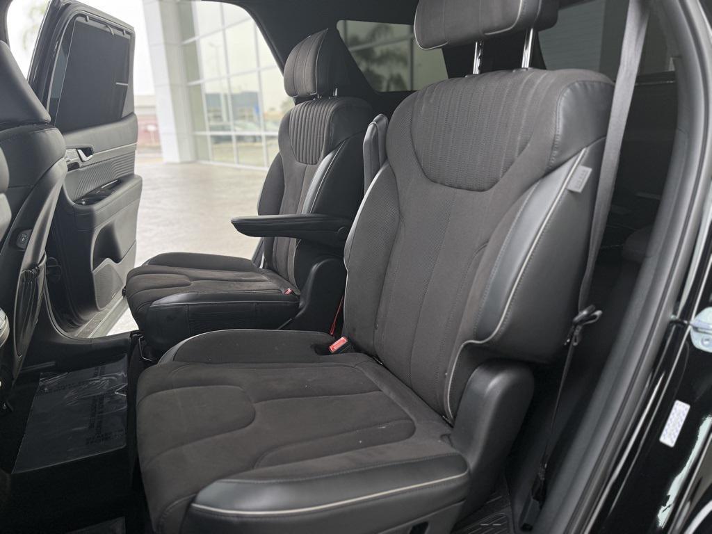 used 2024 Hyundai Palisade car, priced at $42,990