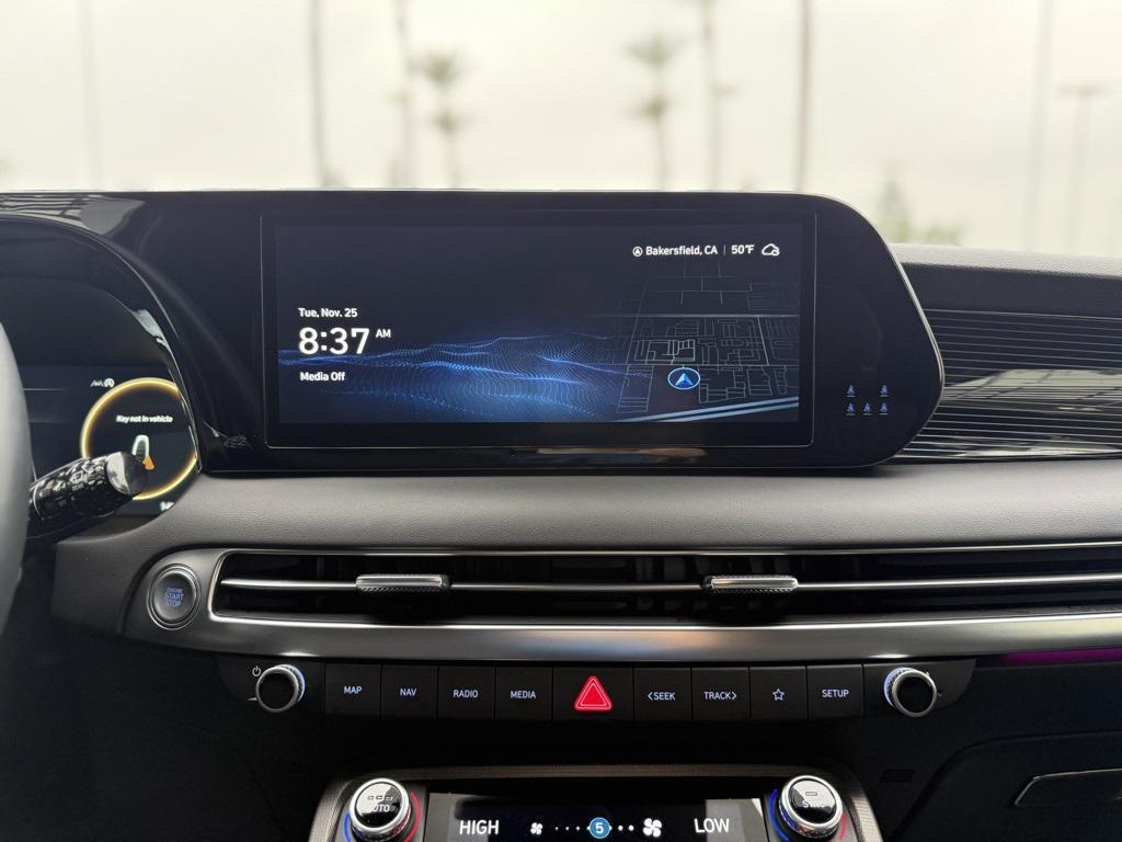 used 2024 Hyundai Palisade car, priced at $42,990