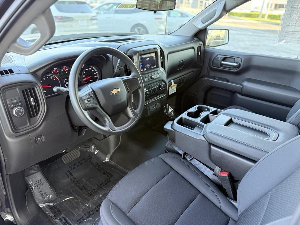 used 2024 Chevrolet Silverado 1500 car, priced at $41,990