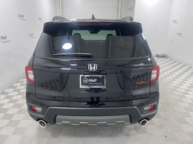 new 2025 Honda Passport car, priced at $46,395